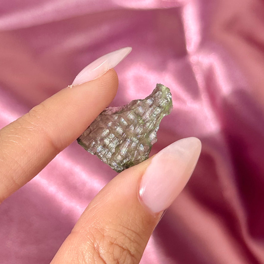 Moldavite Raw A (1.57g)