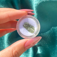 Load image into Gallery viewer, moldavite E | 0.63 g
